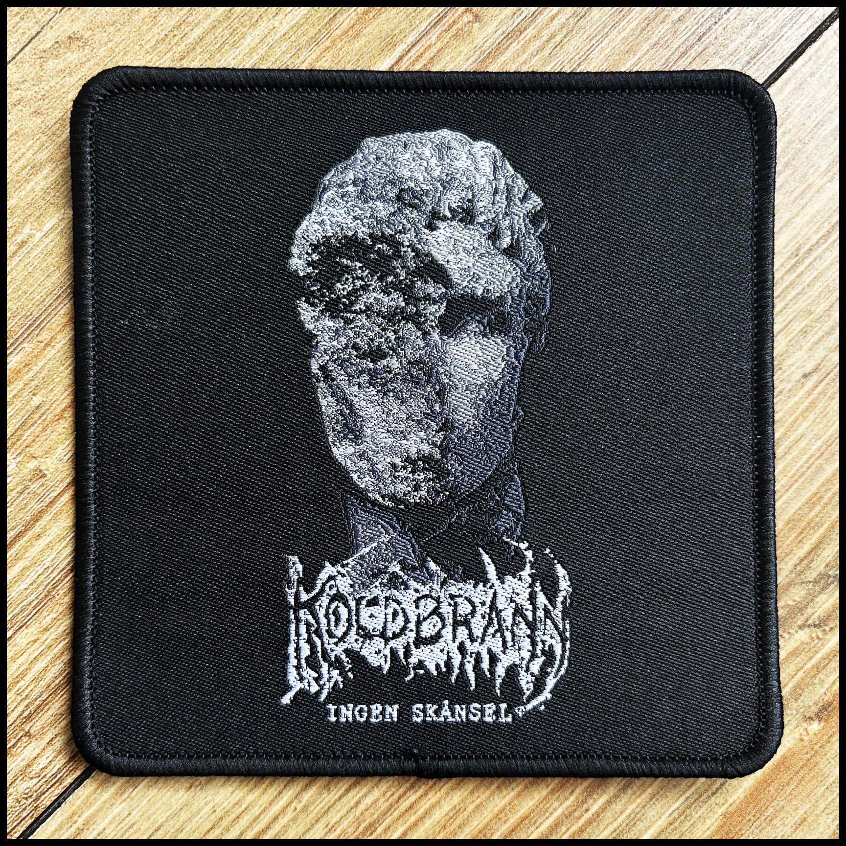 KOLDBRANN: official deluxe/limited Ingen Skånsel patch