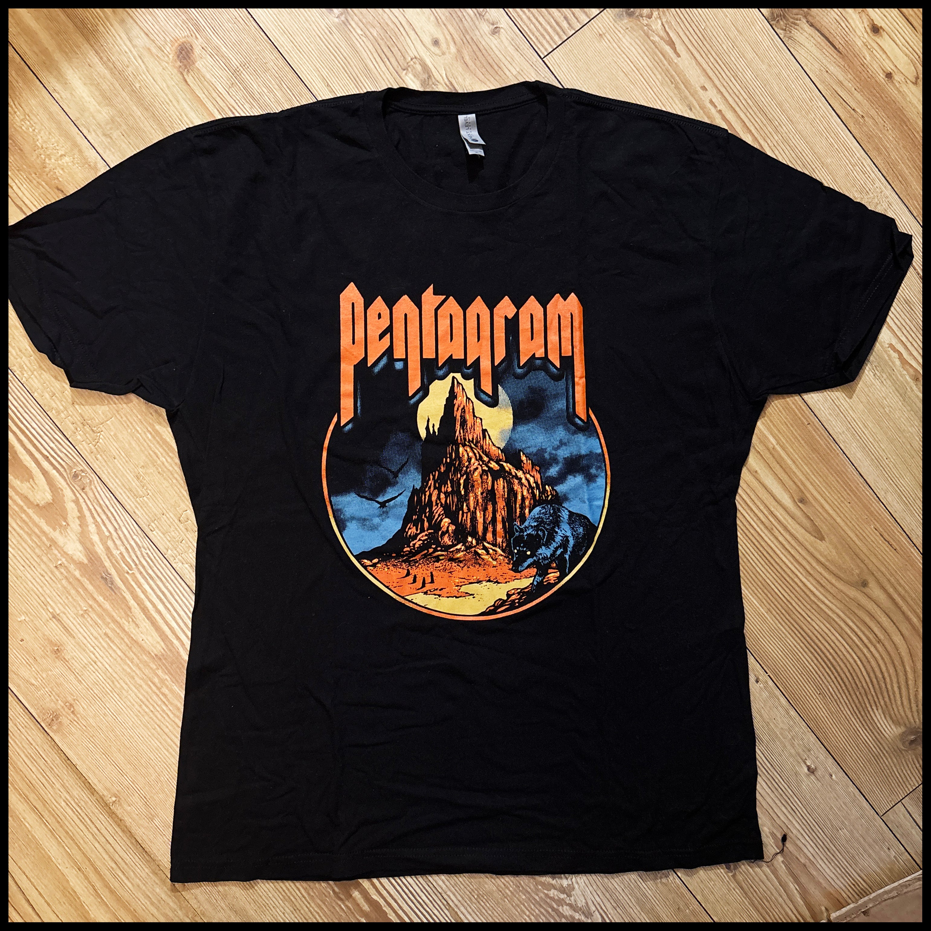 PENTAGRAM: official DESERT WOLF shirt *preowned/ex-display/collectible, excellent condition* size XL