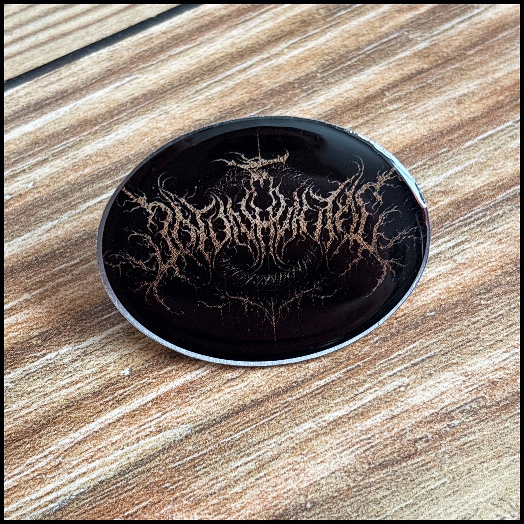 JOTUNHEIMAR: official cast metal badge